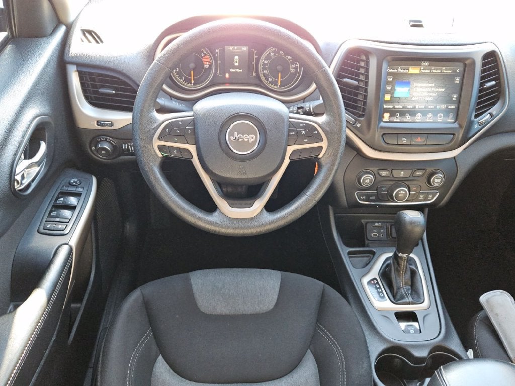 2018 Jeep Cherokee Latitude Tech Connect FWD