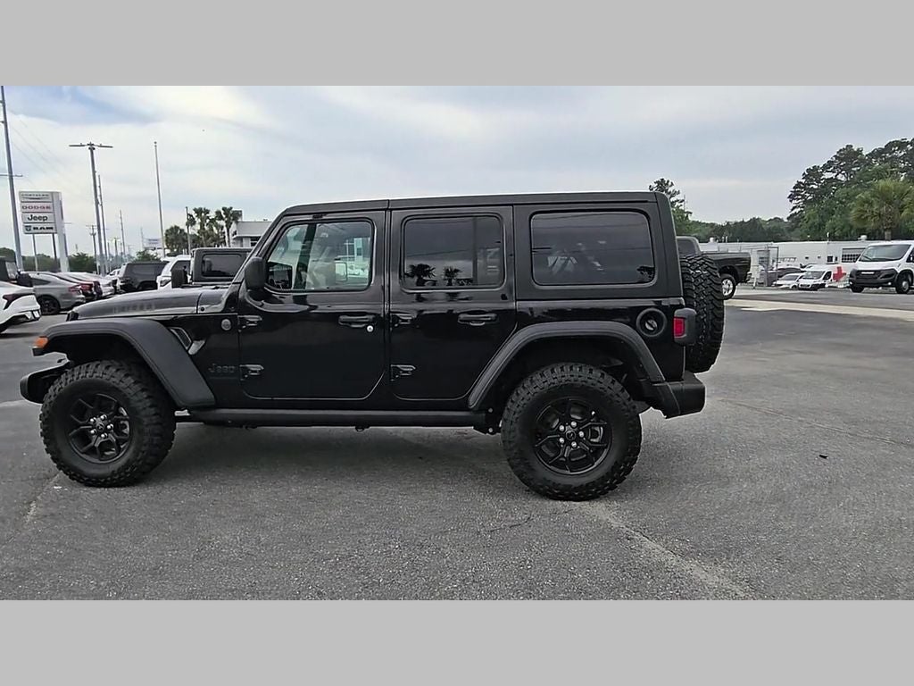 2025 Jeep Wrangler 4-Door Willys 4x4