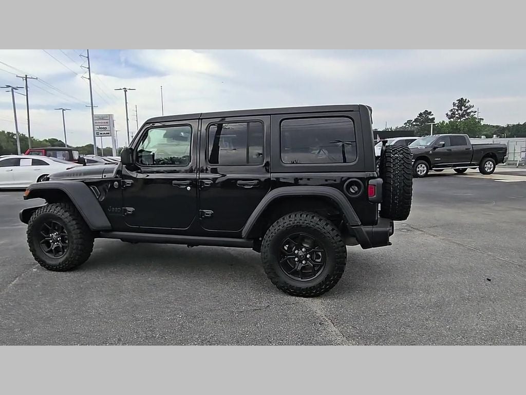 2025 Jeep Wrangler 4-Door Willys 4x4