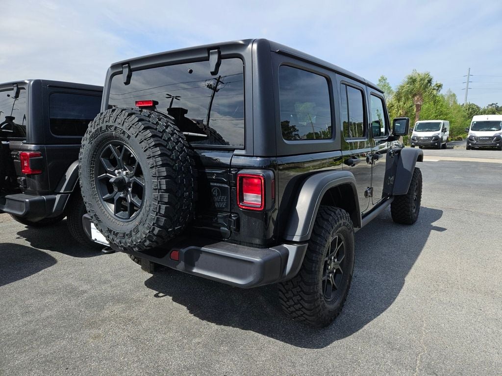 2025 Jeep Wrangler 4-Door Willys 4x4