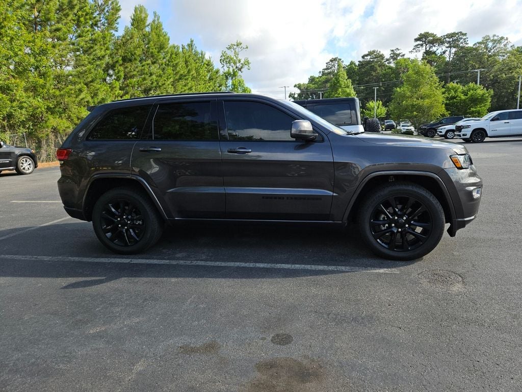 2020 Jeep Grand Cherokee Altitude 4x2