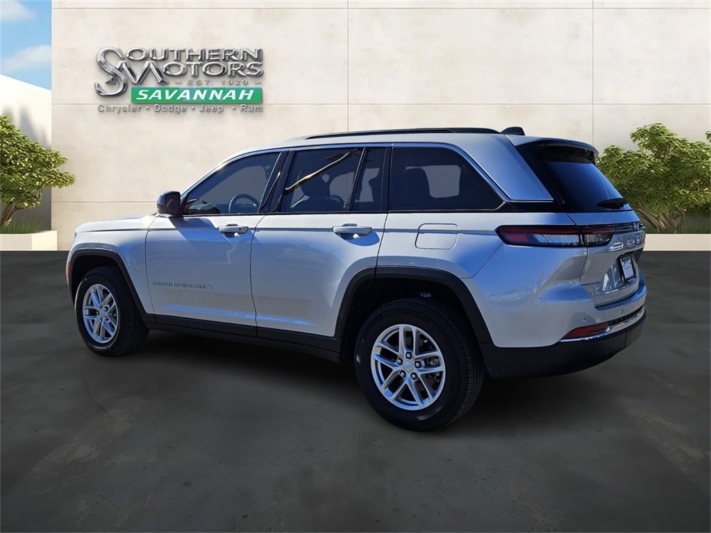 2025 Jeep Grand Cherokee Laredo X 4x2