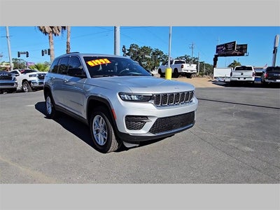 2025 Jeep Grand Cherokee Laredo X 4x2