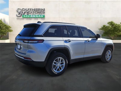 2025 Jeep Grand Cherokee Laredo X 4x2