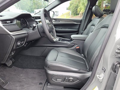 2027 Jeep Grand Cherokee GRAND CHEROKEE LIMITED 4X4