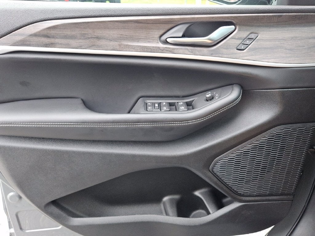 2027 Jeep Grand Cherokee GRAND CHEROKEE LIMITED 4X4