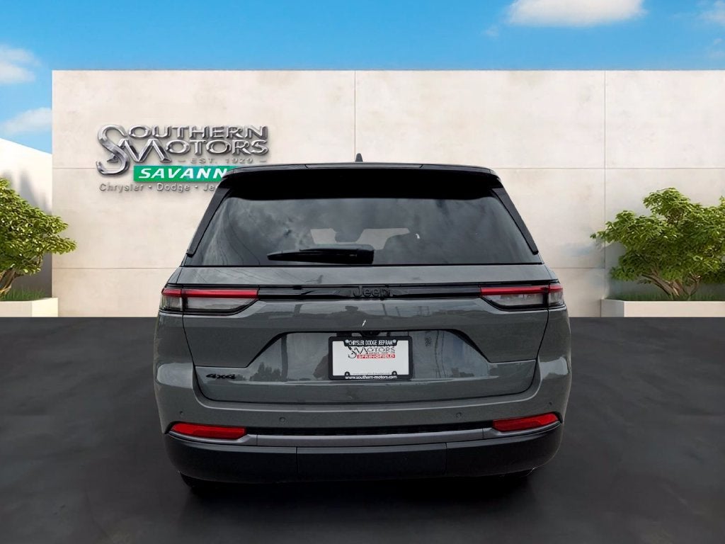 2027 Jeep Grand Cherokee GRAND CHEROKEE LIMITED 4X4