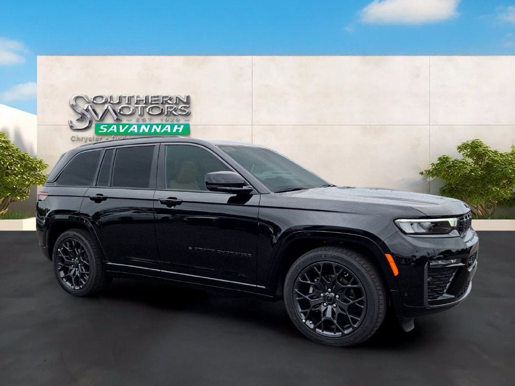 2027 Jeep Grand Cherokee GRAND CHEROKEE SUMMIT 4X4
