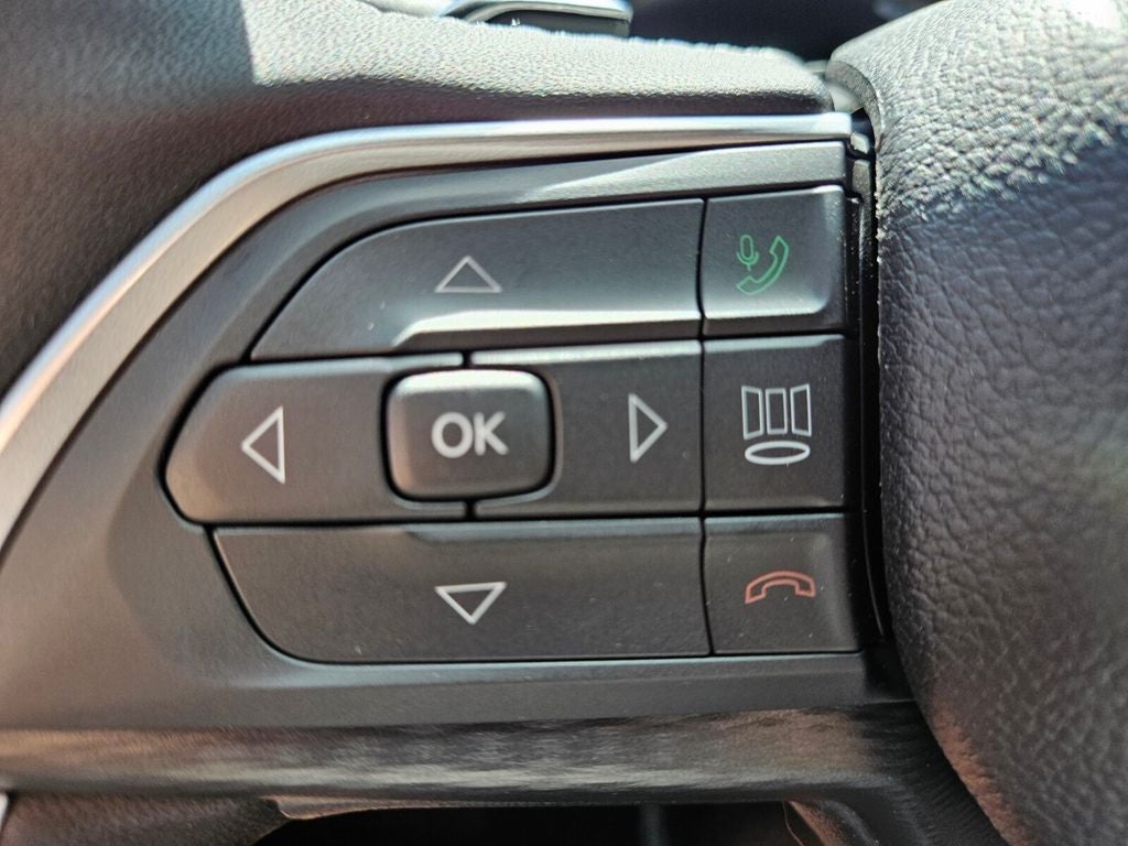 2024 Jeep Grand Cherokee L Laredo X 4x2