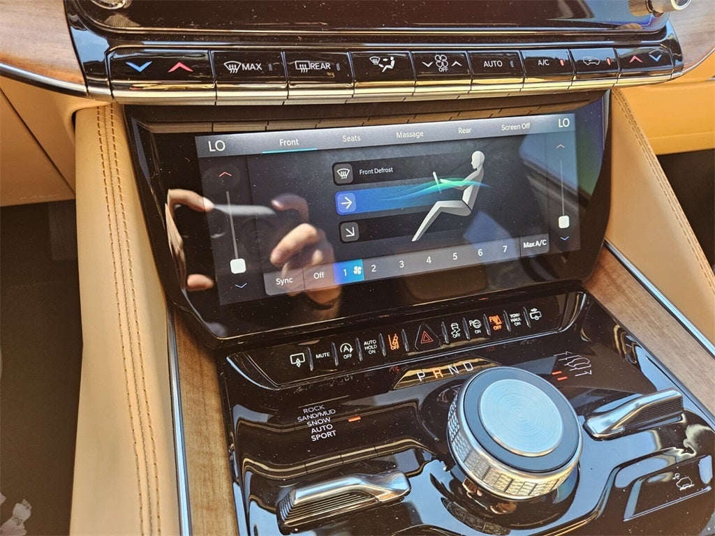 2024 Jeep Grand Wagoneer L Series III 4x4