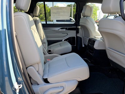2026 Jeep Grand Wagoneer GRAND WAGONEER LIMITED ALTITUDE 4X4
