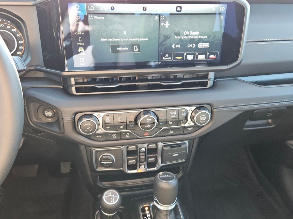 2025 Jeep Gladiator High Tide