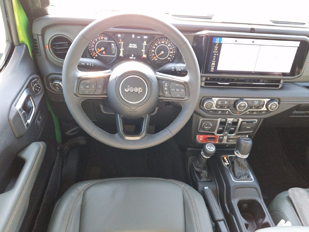 2025 Jeep Gladiator GLADIATOR MOJAVE X 4X4