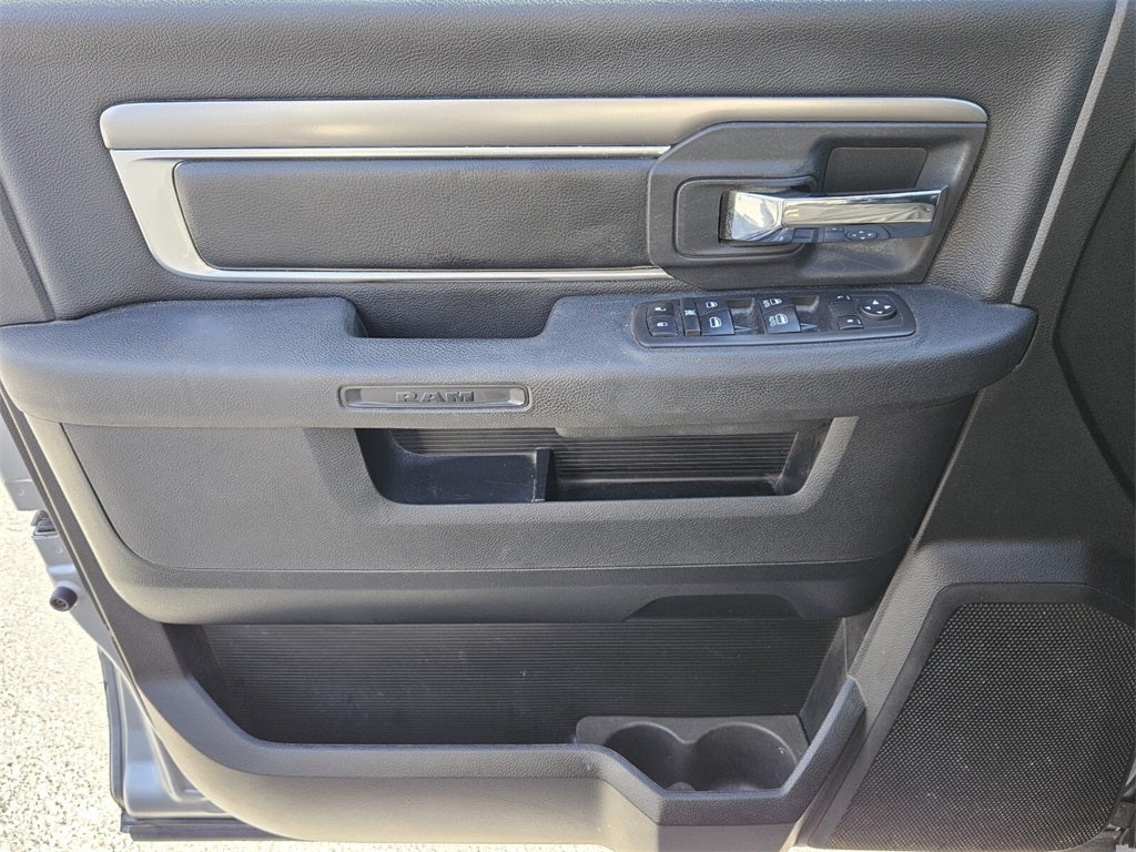 2021 RAM 1500 Classic Warlock Quad Cab 4x4 6'4' Box