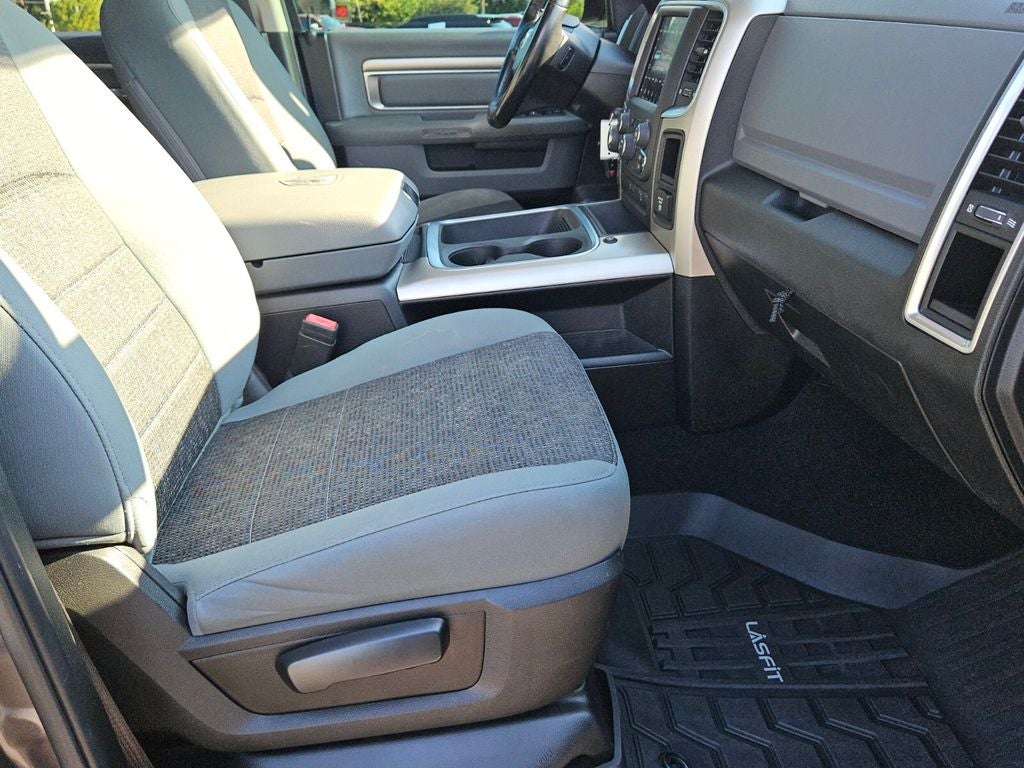 2020 RAM 1500 Classic SLT