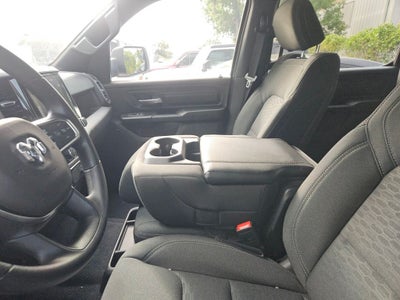 2026 RAM 1500 Express Crew Cab 4x2 5'7' Box