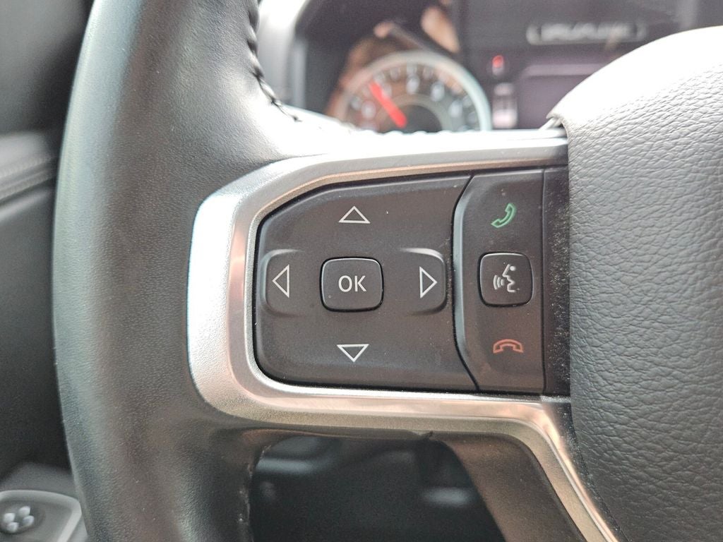 2022 RAM Ram 1500 Laramie Crew Cab 4x2 5'7' Box
