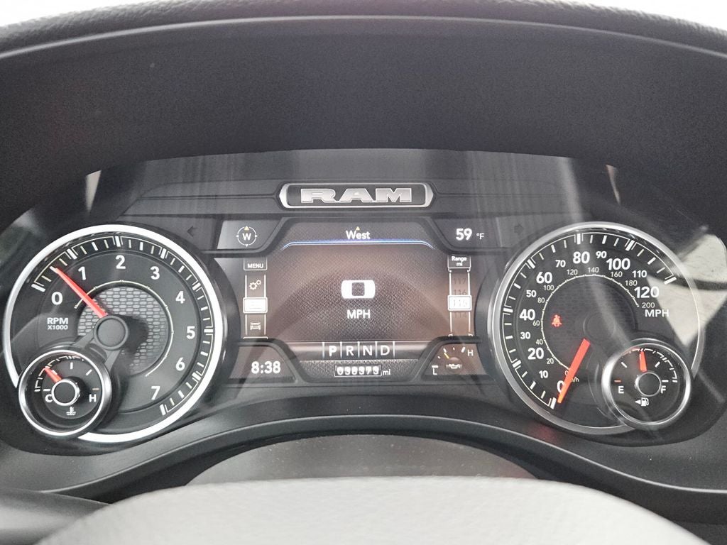 2022 RAM 1500 Big Horn Crew Cab 4x4 5'7' Box