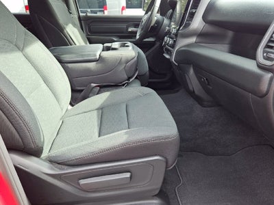 2025 RAM Ram 1500 Tradesman Crew Cab 4x4 5'7' Box