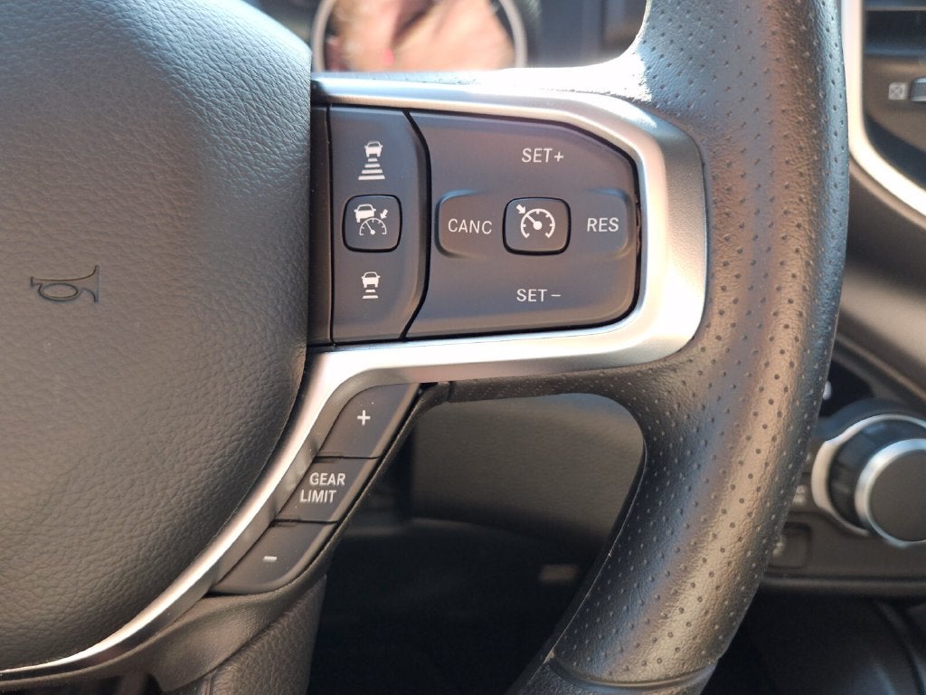 2026 RAM Ram 1500 RAM 1500 EXPRESS CREW CAB 4X4 5'7' BOX