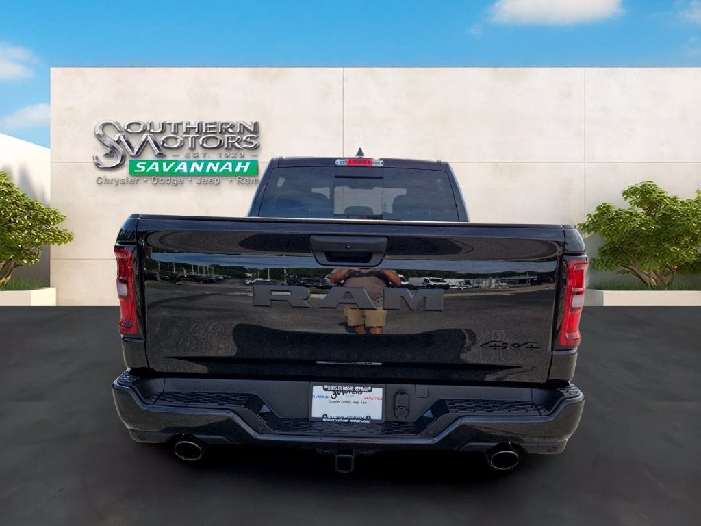2026 RAM Ram 1500 RAM 1500 EXPRESS CREW CAB 4X4 5'7' BOX