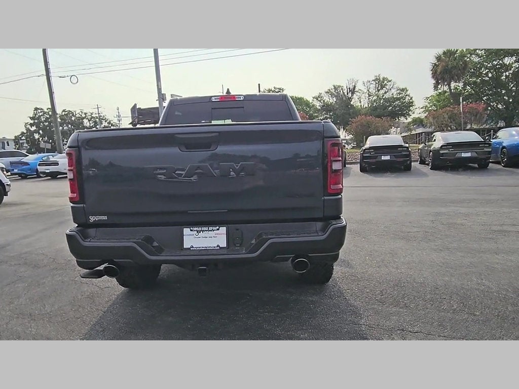 2026 RAM Ram 1500 RAM 1500 WARLOCK CREW CAB 4X4 5'7' BOX
