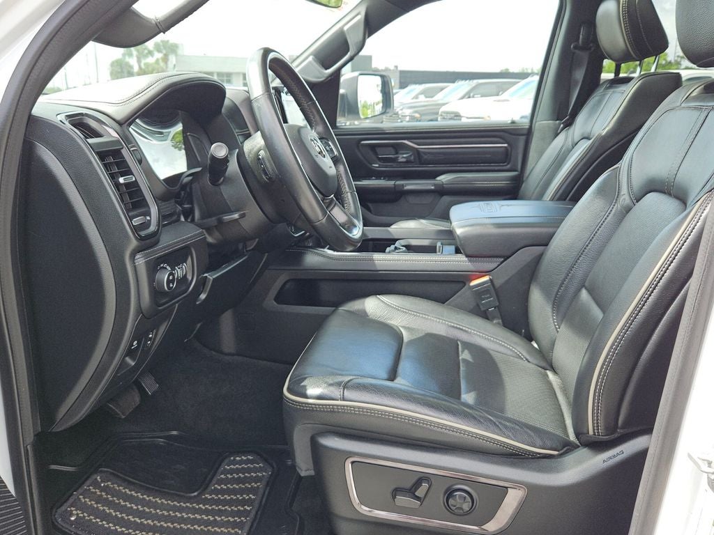 2023 RAM 1500 Limited Crew Cab 4x4 5'7' Box