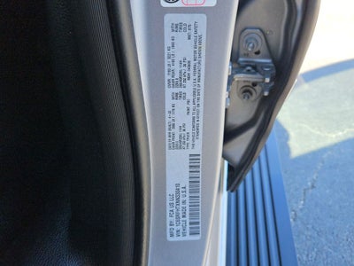2022 RAM 1500 Limited Crew Cab 4x4 5'7' Box