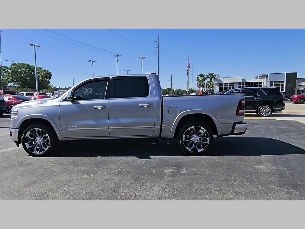2022 RAM 1500 Limited Crew Cab 4x4 5'7' Box