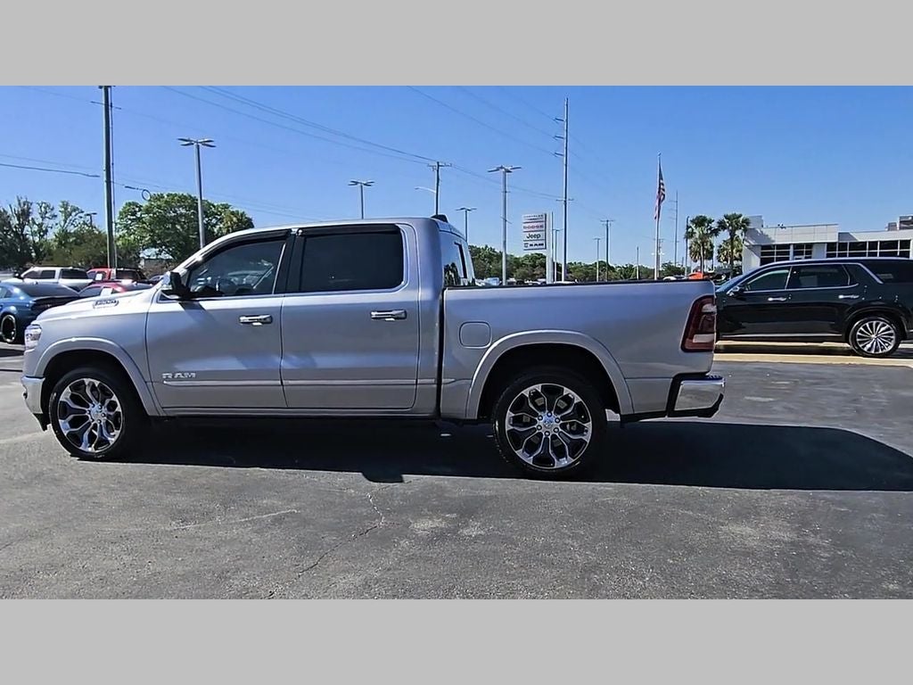 2022 RAM 1500 Limited Crew Cab 4x4 5'7' Box
