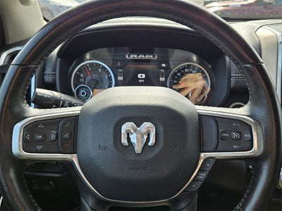 2022 RAM 1500 Laramie Crew Cab 4x4 5'7' Box