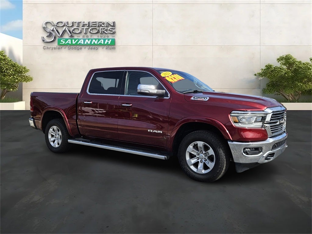 2022 RAM 1500 Laramie Crew Cab 4x4 5'7' Box