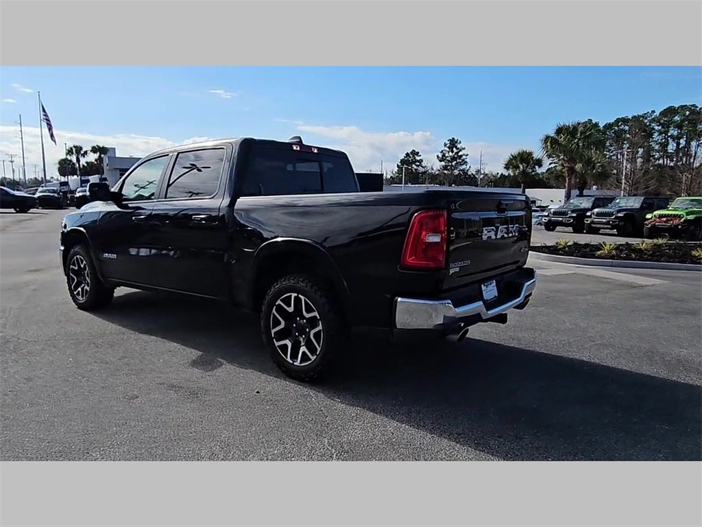 2025 RAM 1500 Laramie Crew Cab 4x4 5'7' Box