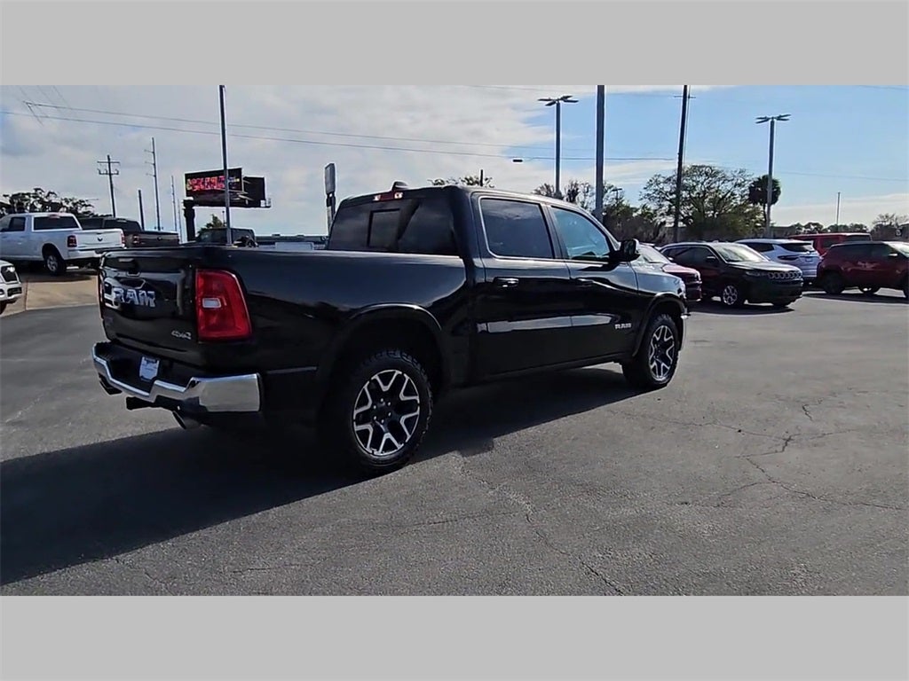 2025 RAM 1500 Laramie Crew Cab 4x4 5'7' Box