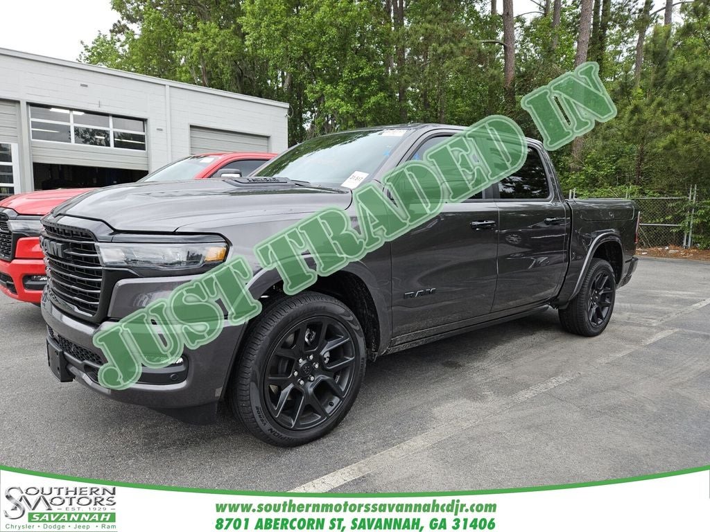 2026 RAM 1500 Laramie Crew Cab 4x4 5'7' Box