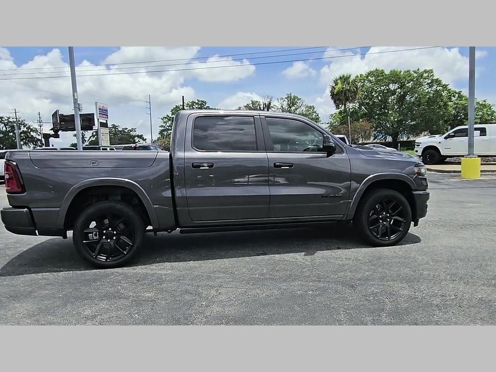 2026 RAM Ram 1500 Laramie Crew Cab 4x4 5'7' Box