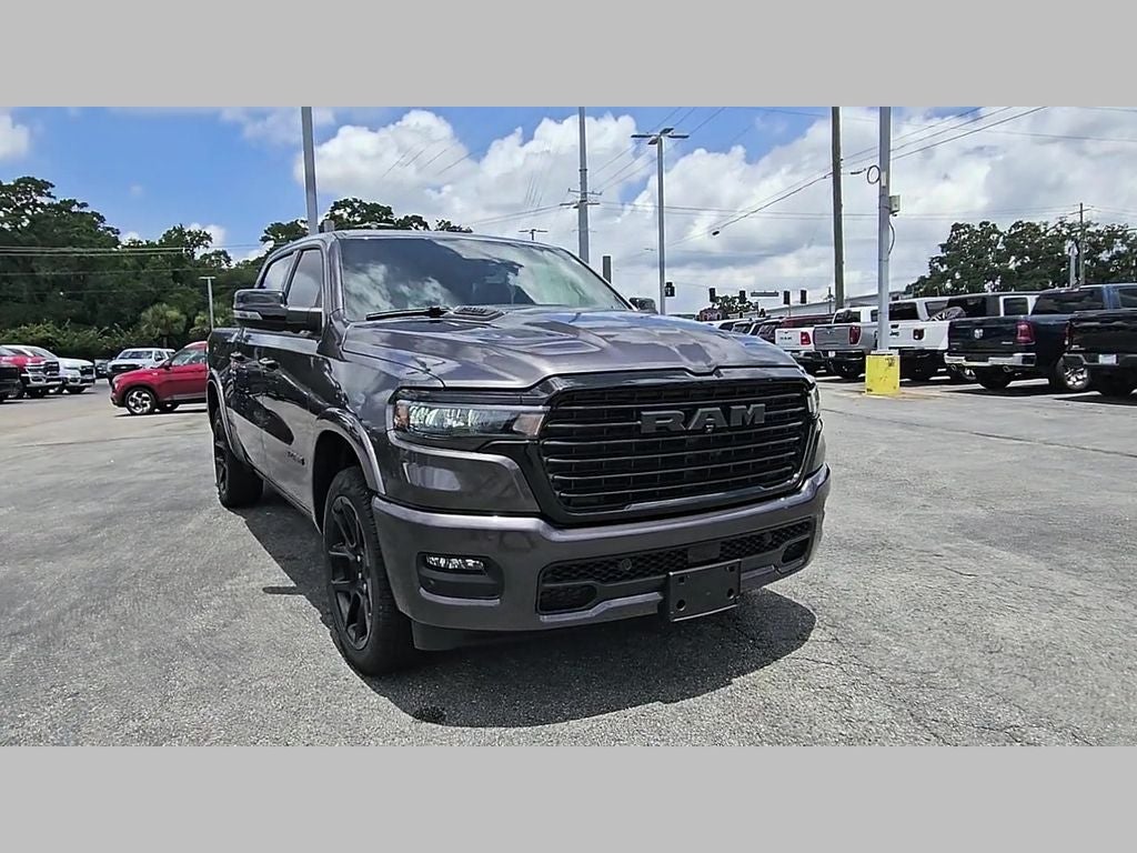 2026 RAM Ram 1500 Laramie Crew Cab 4x4 5'7' Box