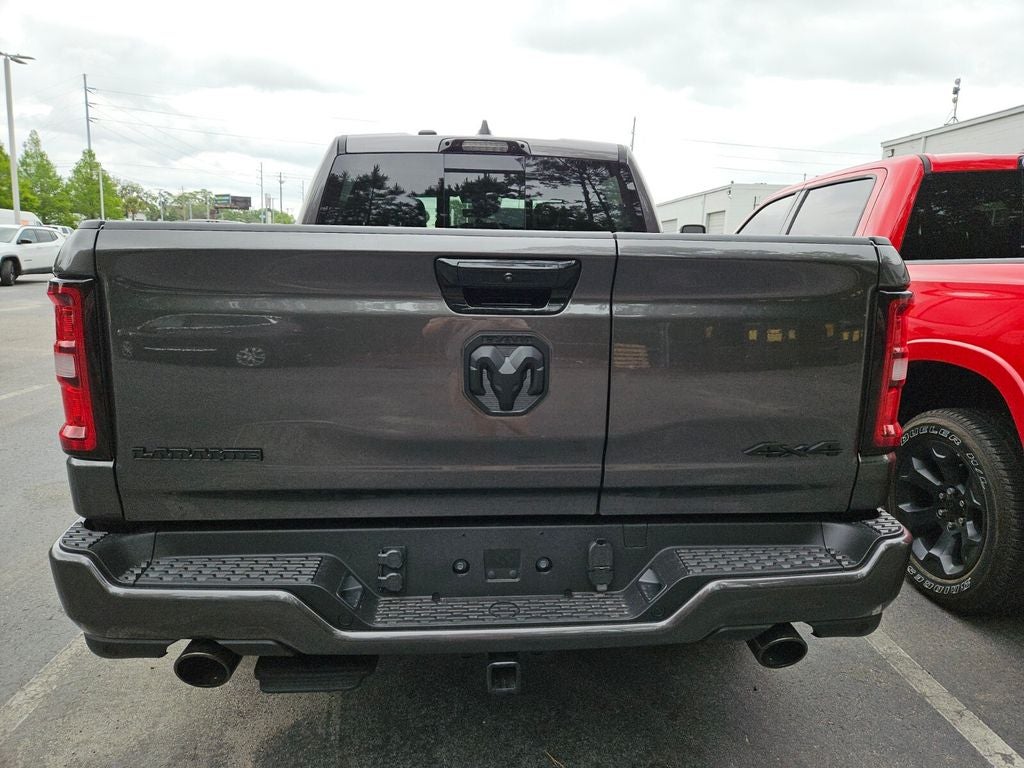 2026 RAM 1500 Laramie Crew Cab 4x4 5'7' Box