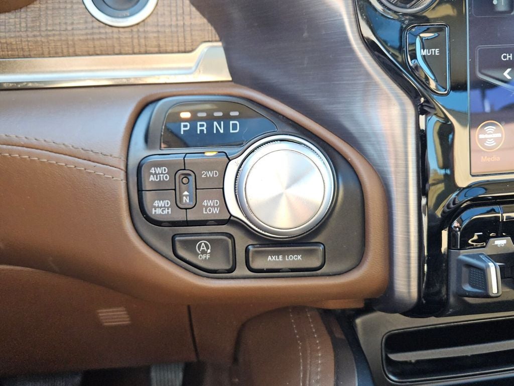 2020 RAM 1500 Laramie Longhorn Crew Cab 4x4 5'7' Box