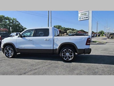 2020 RAM 1500 Laramie Longhorn Crew Cab 4x4 5'7' Box