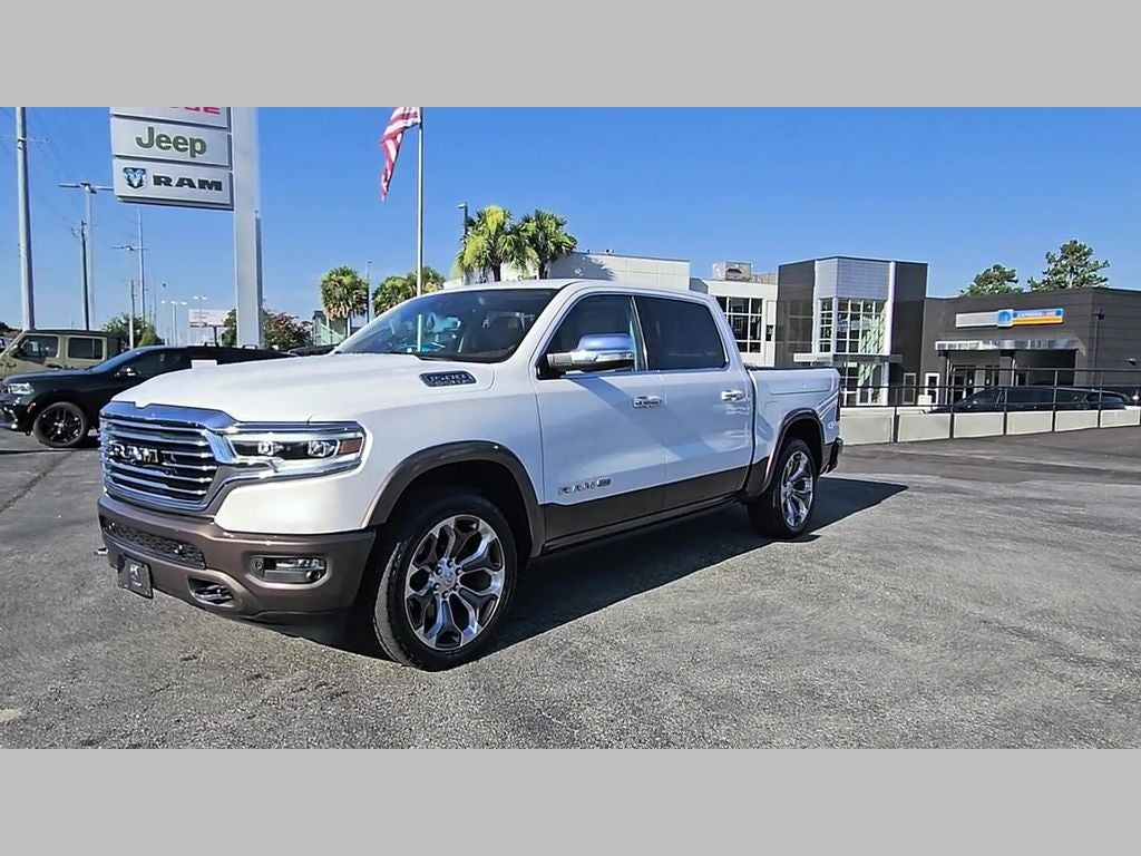 2020 RAM 1500 Laramie Longhorn Crew Cab 4x4 5'7' Box