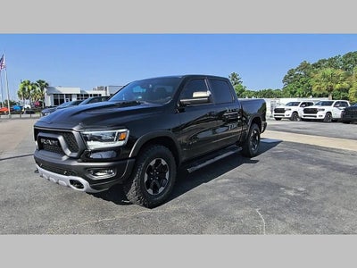 2019 RAM 1500 Rebel Crew Cab 4x4 5'7' Box