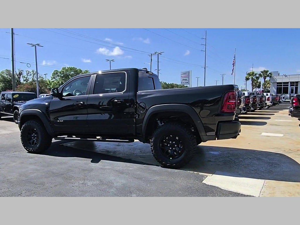 2026 RAM Ram 1500 RAM 1500 RHO CREW CAB 4X4 5'7' BOX
