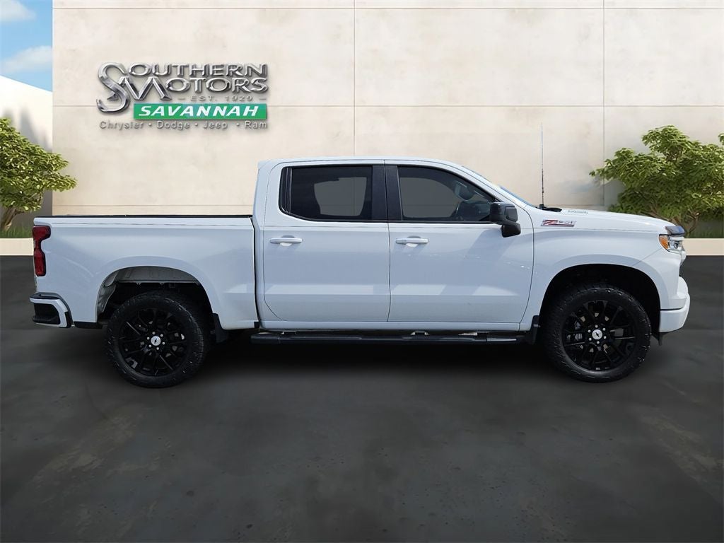 2023 Chevrolet Silverado 1500 4WD Crew Cab Short Bed RST