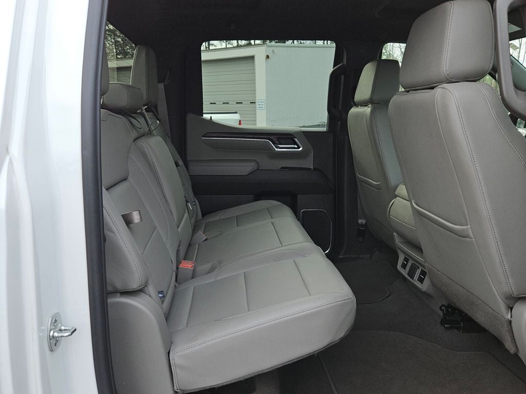 2025 GMC Sierra 1500 4WD Crew Cab Short Box SLT