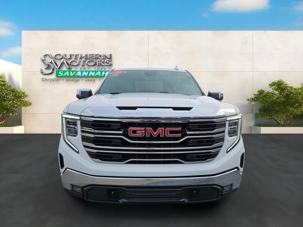 2025 GMC Sierra 1500 4WD Crew Cab Short Box SLT