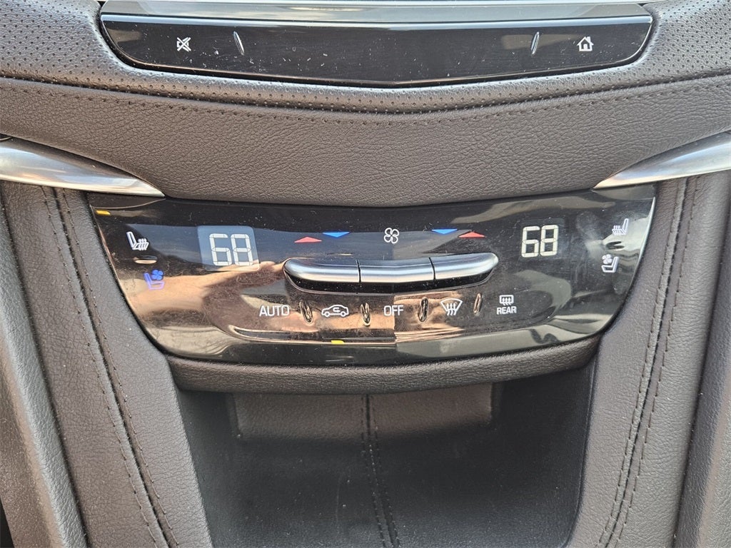 2024 Cadillac XT5 AWD Premium Luxury