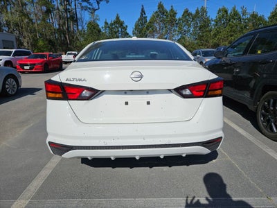 2025 Nissan Altima SV FWD