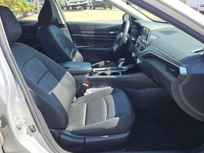 2024 Nissan Altima SV FWD