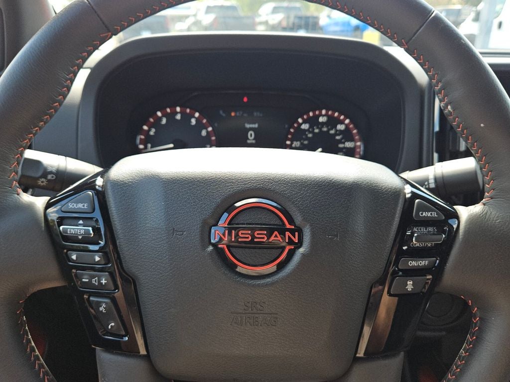 2025 Nissan Frontier Crew Cab PRO-X 4x2